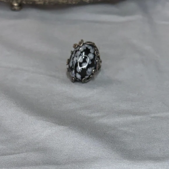 Black and White Snowflake Obsidian Statement Ring - Silver Tone - Picture 2 of 5